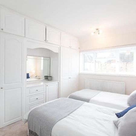 3 Bed House/Garden/Wi-Fi/Parking/Central Location Villa Guildford Exterior foto